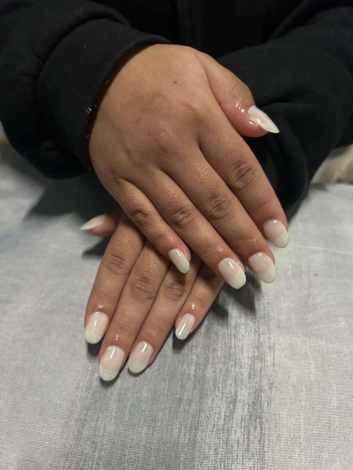 Diseño de uñas ZOWGUI STUDIO